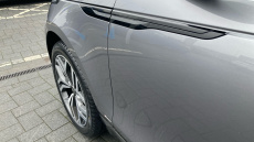 Land Rover Range Rover Velar 2.0 D240 R-Dynamic HSE 5dr Auto Diesel Estate